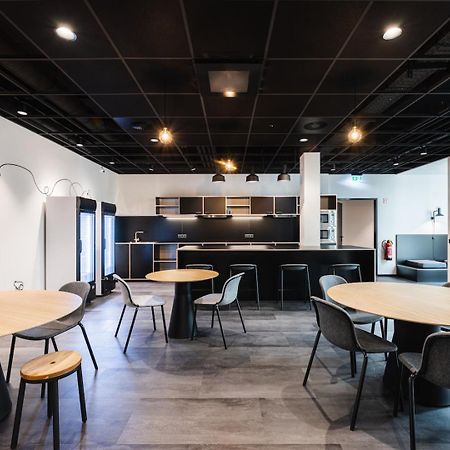 Moliving - Design Hotel & Apartments Duesseldorf-Нойс Экстерьер фото