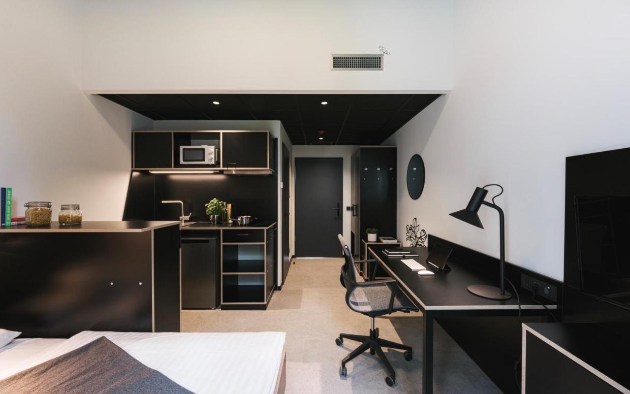 Moliving - Design Hotel & Apartments Duesseldorf-Нойс Экстерьер фото